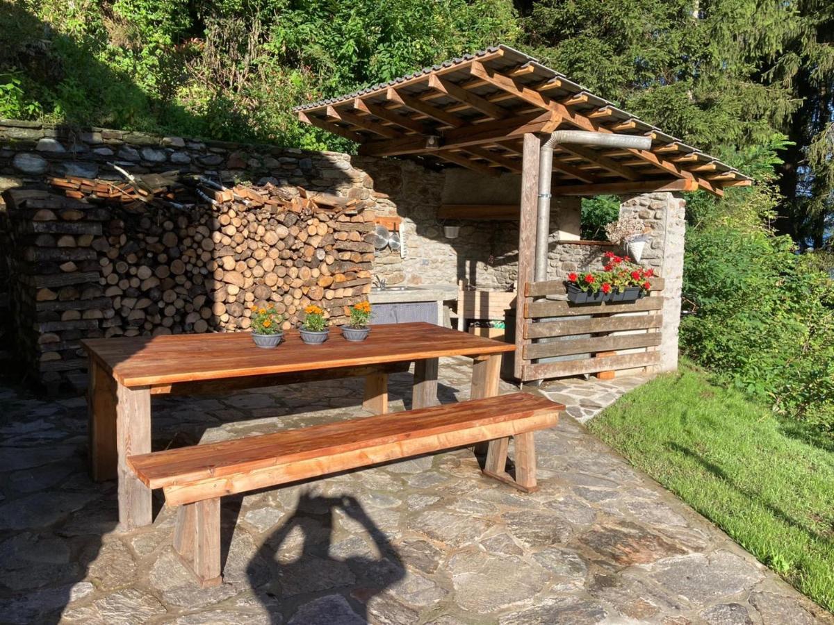 Cozy Nature House Colico Exterior foto